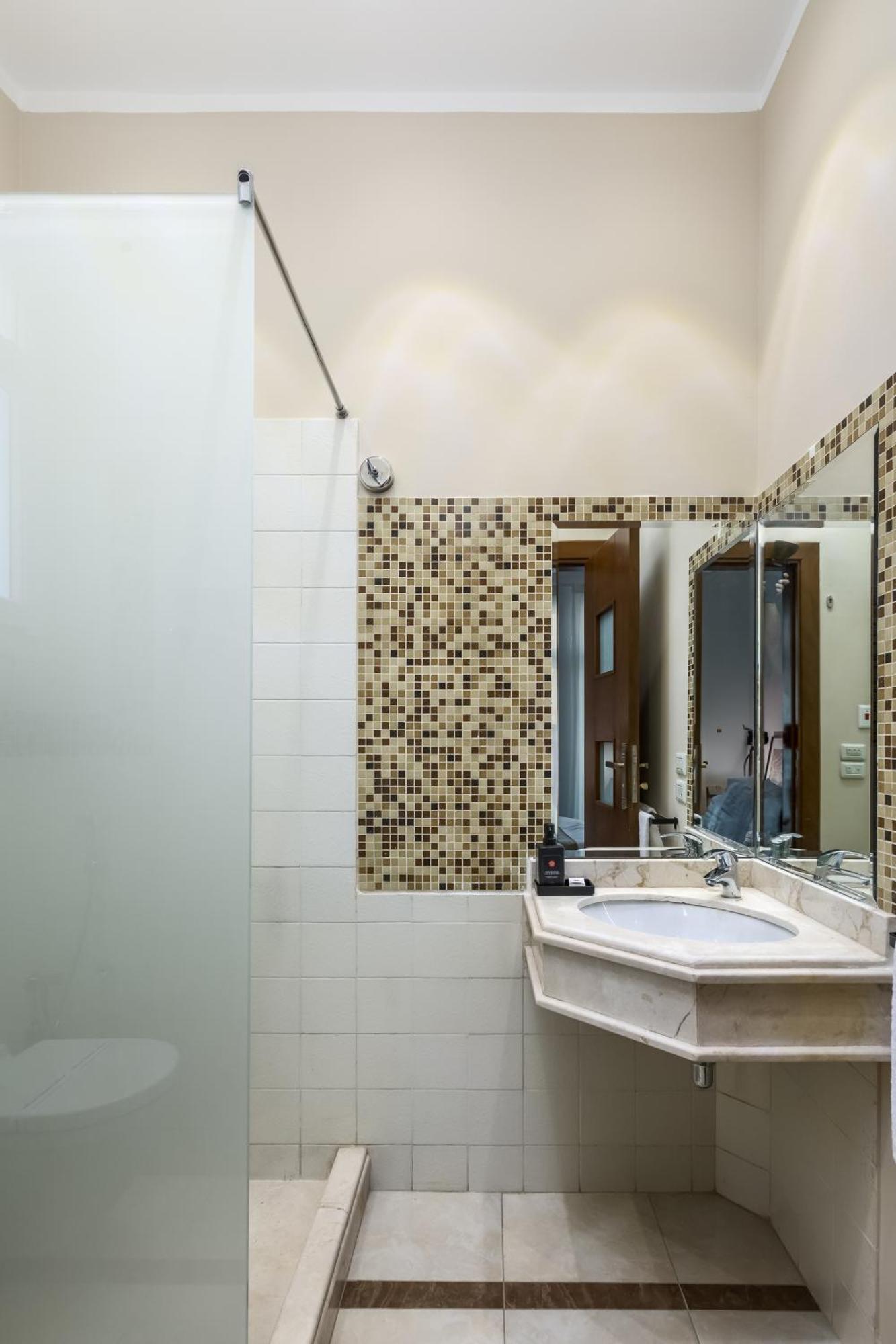 Livingville The Two-Fifty Каир Экстерьер фото