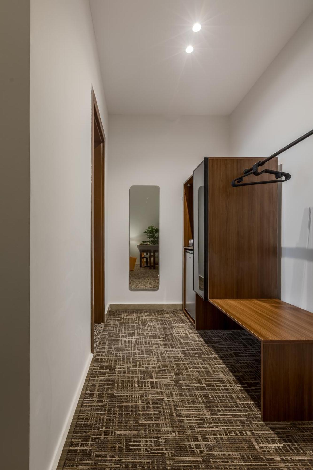 Livingville The Two-Fifty Каир Экстерьер фото